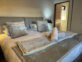 SeaSalt Cottage at Plett Lagoon